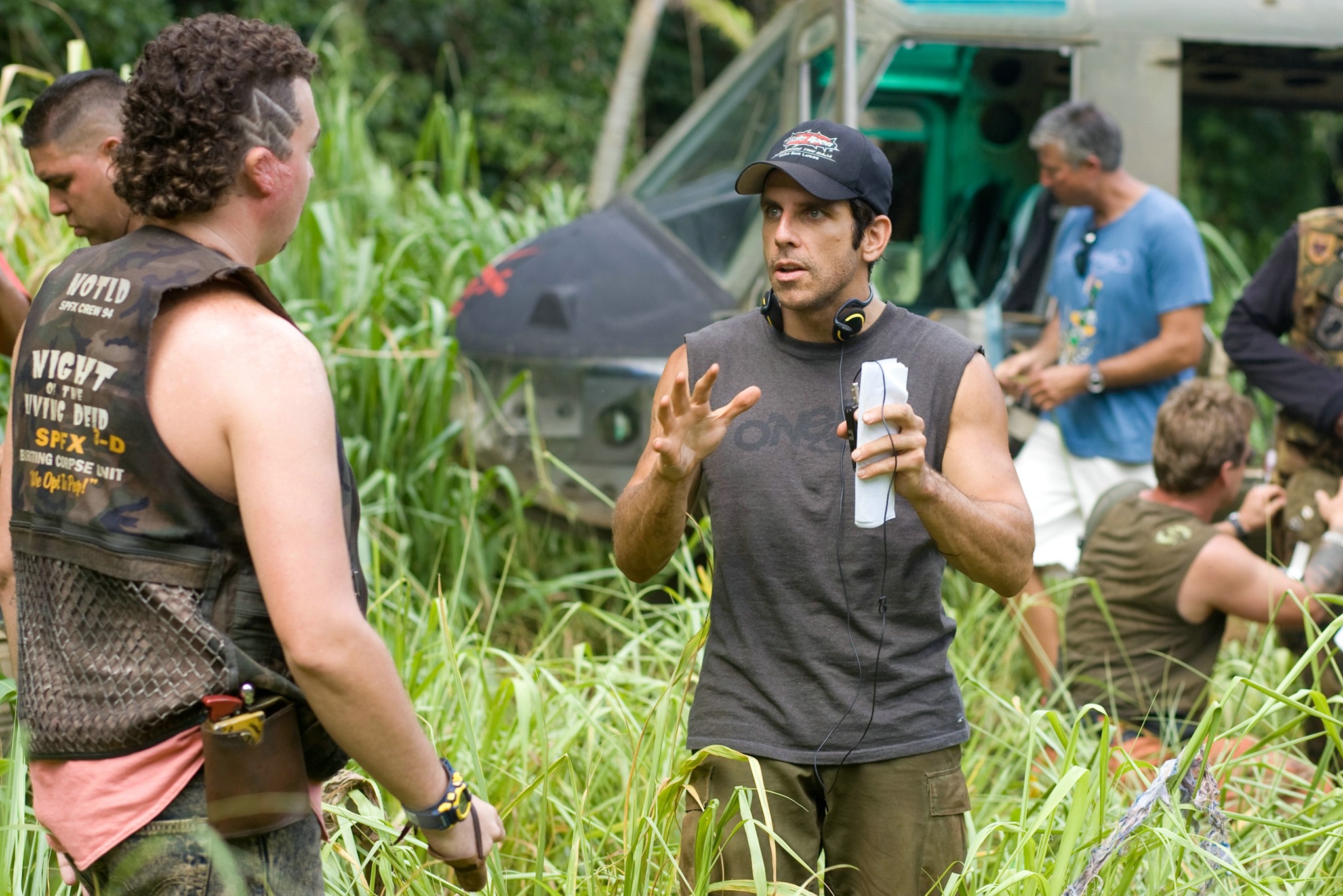 Ben Stiller and Danny McBride in Griaustinis tropikuose (2008)