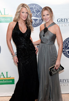 Heidi Albertsen poses with Jenna Arnold at a fundraiser for the MacDella Cooper Foundation benefitting at-risk and vulnerable children in Liberia.