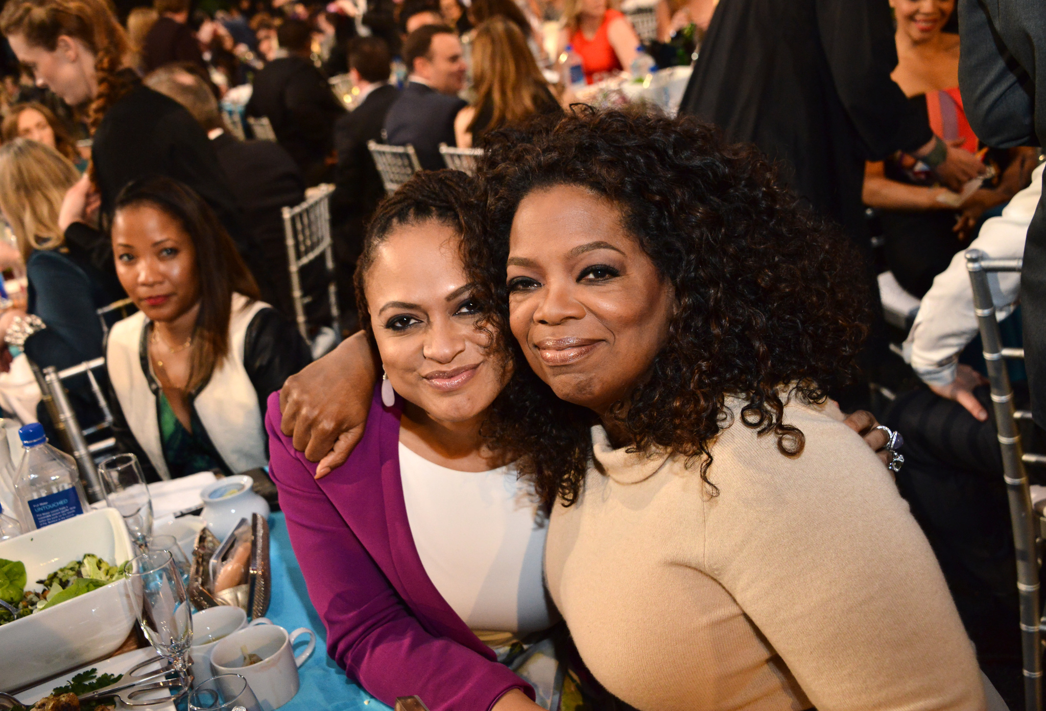 Oprah Winfrey and Ava DuVernay at event of 30th Annual Film Independent Spirit Awards (2015)