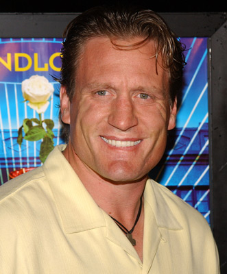 Jeremy Roenick at event of Kung fu (2004)