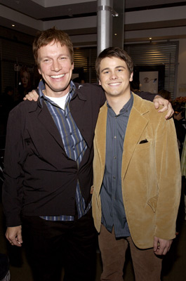 Jason Ritter and Don Roos at event of Happy Endings (2005)