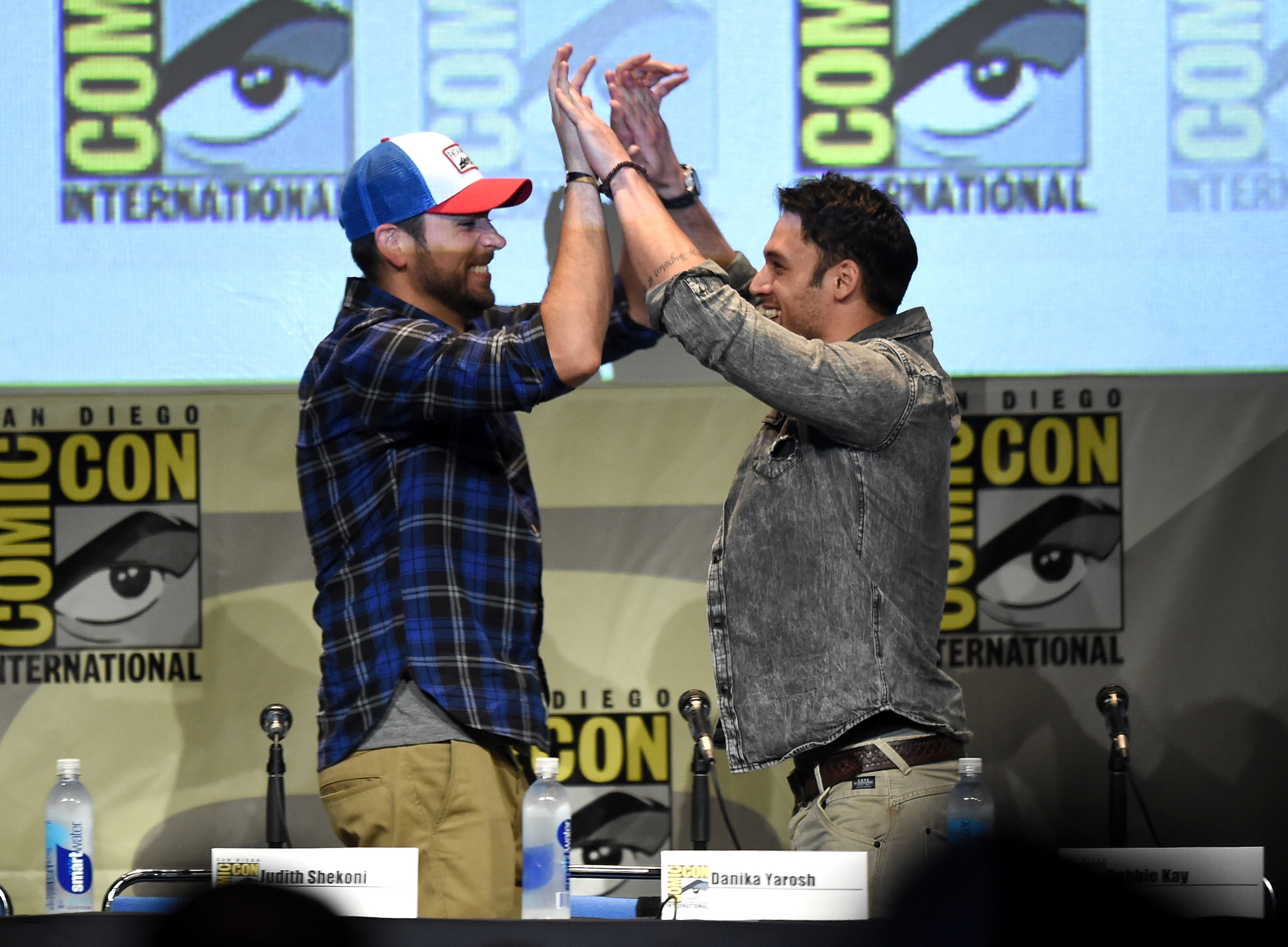 Zachary Levi and Ryan Guzman at event of Heroes Reborn (2015)