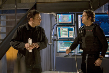 Still of Adam Baldwin and Zachary Levi in Cakas (2007)