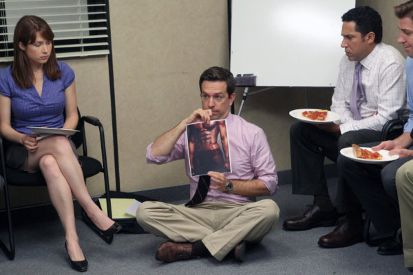 Still of John Krasinski, Ed Helms, Oscar Nuñez and Ellie Kemper in The Office (2005)