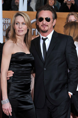 Sean Penn and Robin Wright