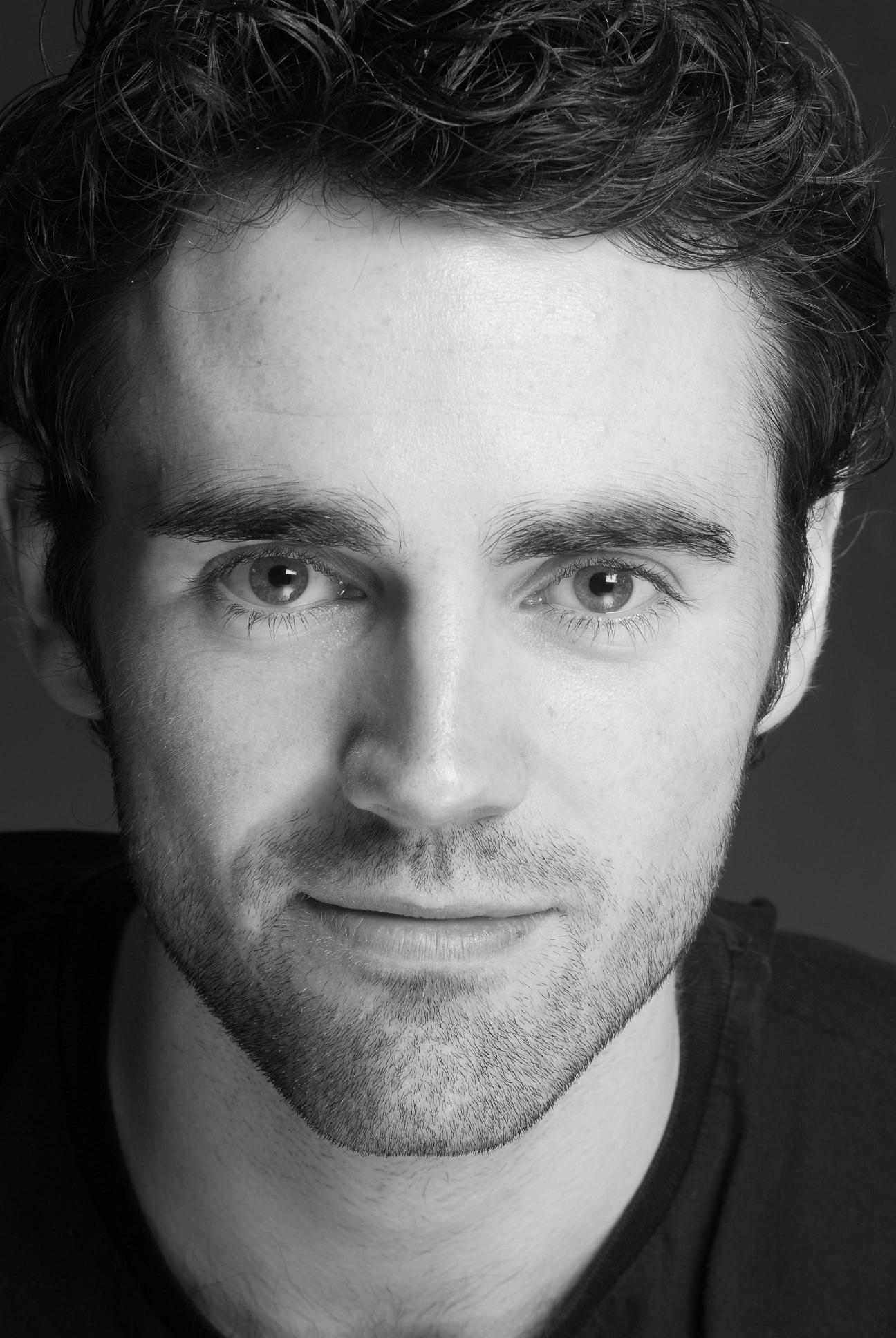 Sean T O Meallaigh Headshot 2009