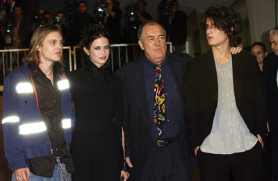 Bernardo Bertolucci, Louis Garrel, Michael Pitt and Eva Green at event of The Dreamers (2003)