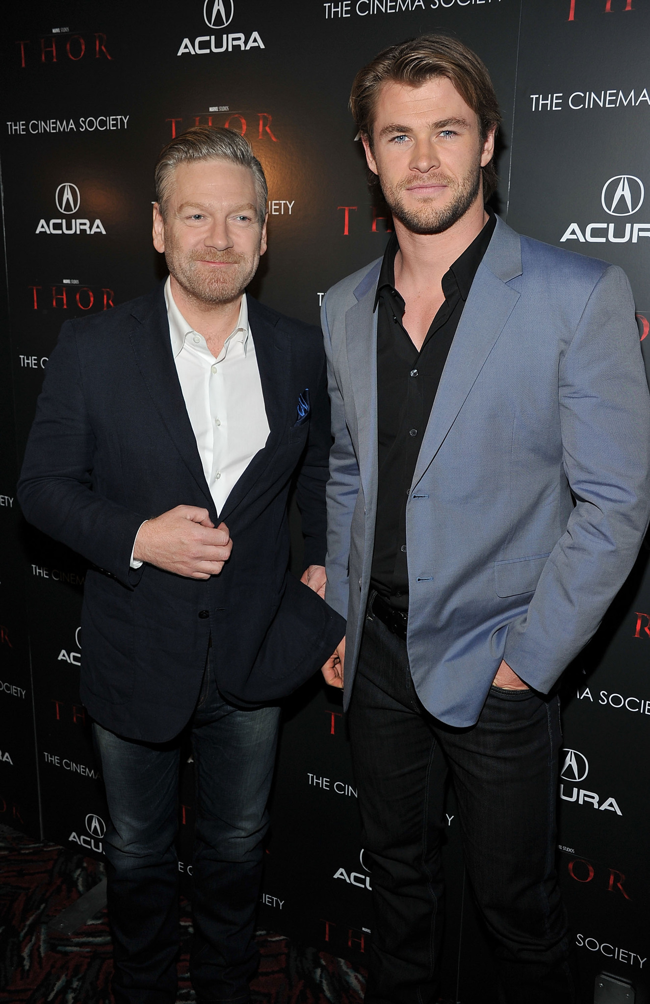 Kenneth Branagh and Chris Hemsworth at event of Toras (2011)