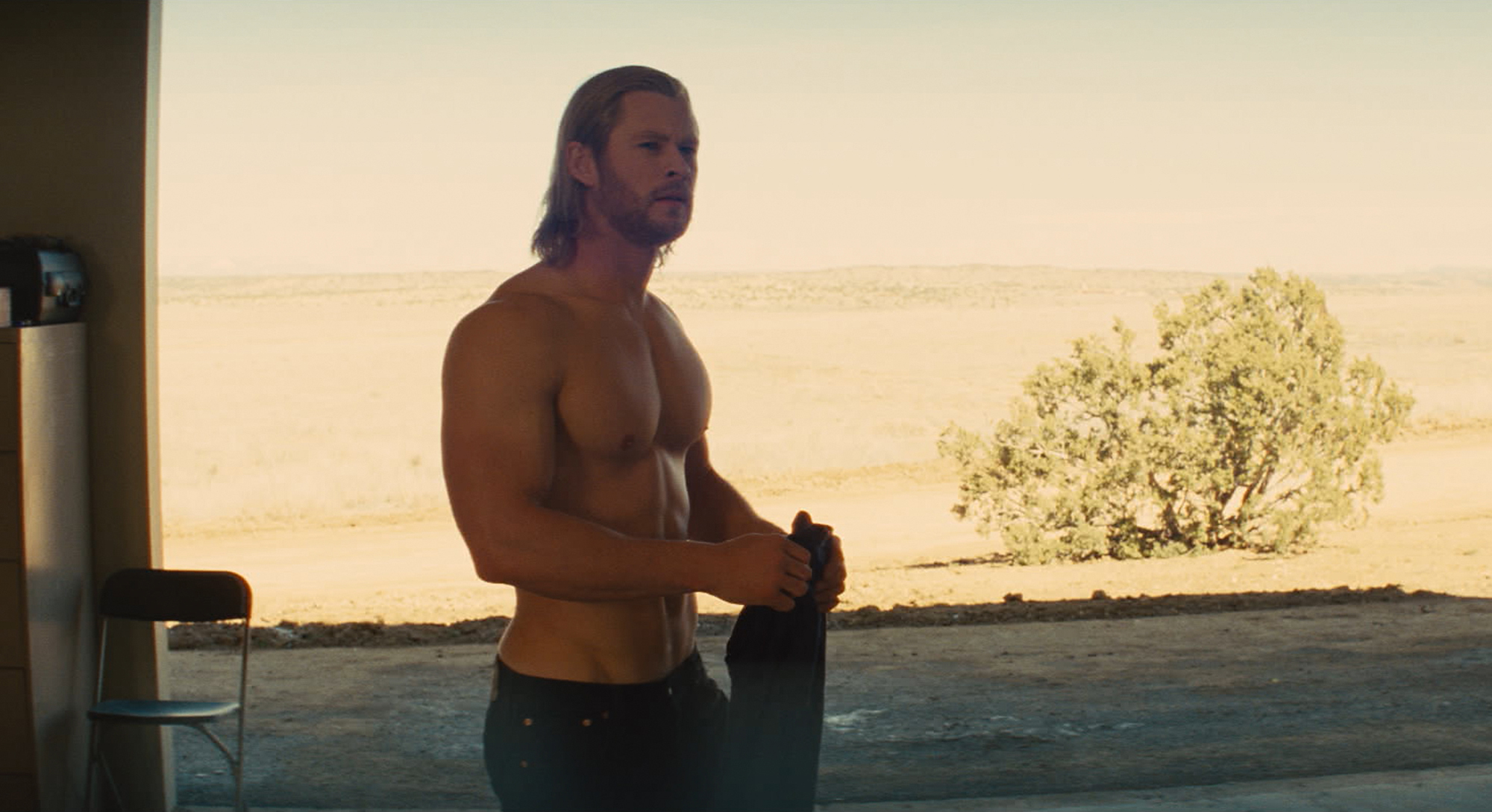 Still of Chris Hemsworth in Toras (2011)