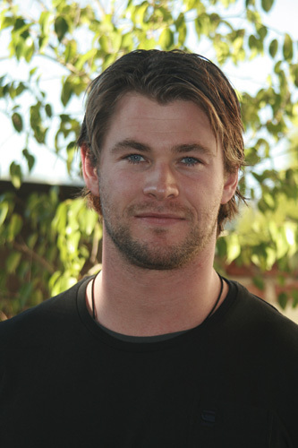 Chris Hemsworth 04-04-2011