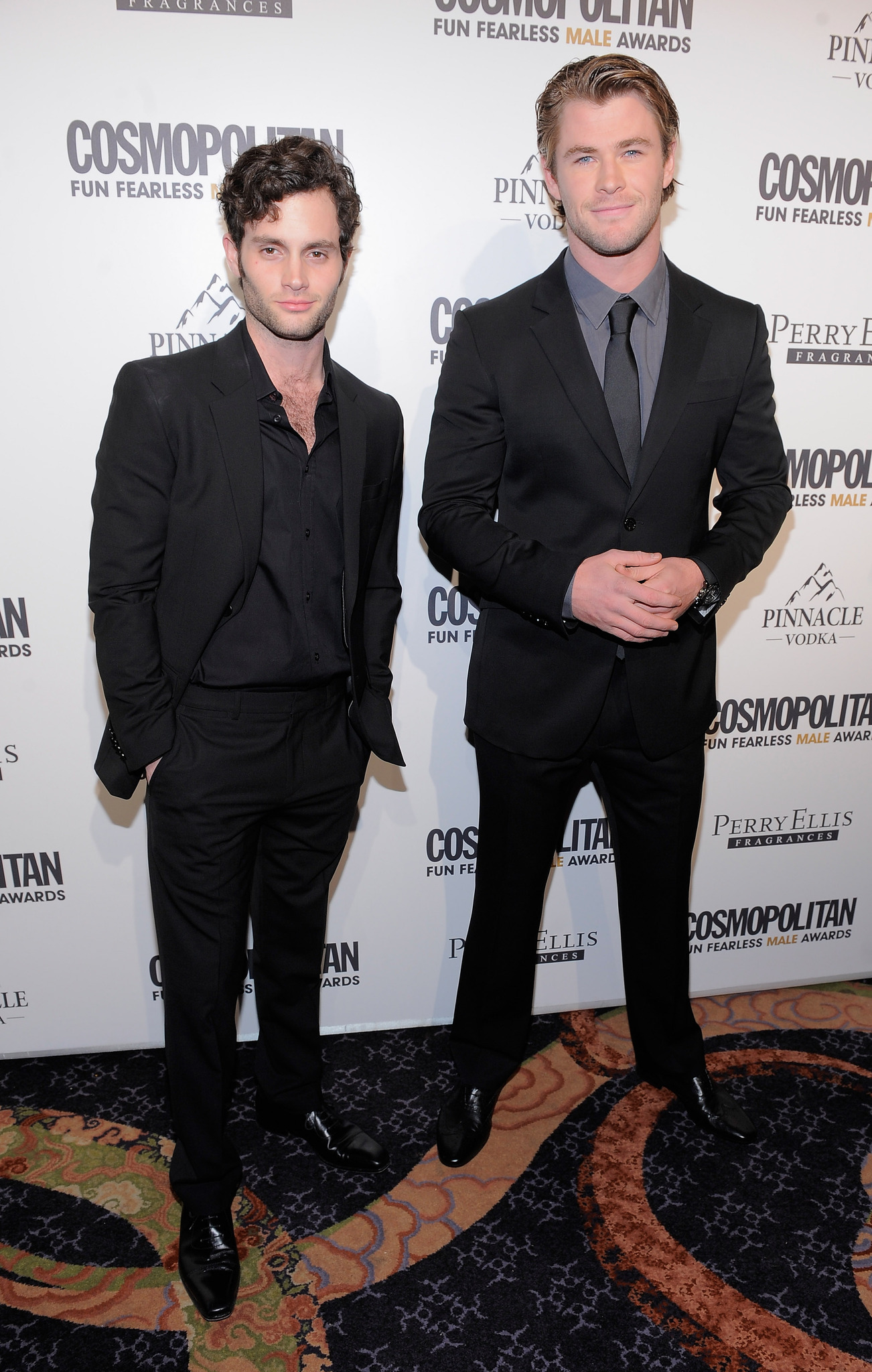 Penn Badgley and Chris Hemsworth