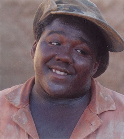 Still of Byron Cotton in Holes (2003)