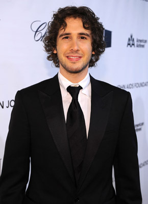 Josh Groban at event of The 80th Annual Academy Awards (2008)