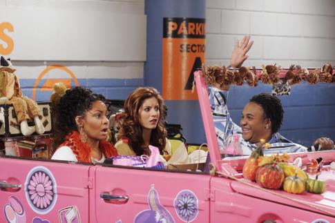 Still of Orlando Brown, Raven-Symoné and Anneliese van der Pol in That's So Raven (2003)