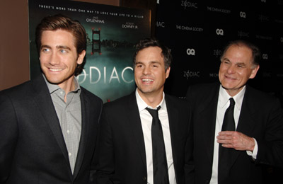 Jake Gyllenhaal, Mark Ruffalo and Robert Graysmith at event of Zodiac (2007)