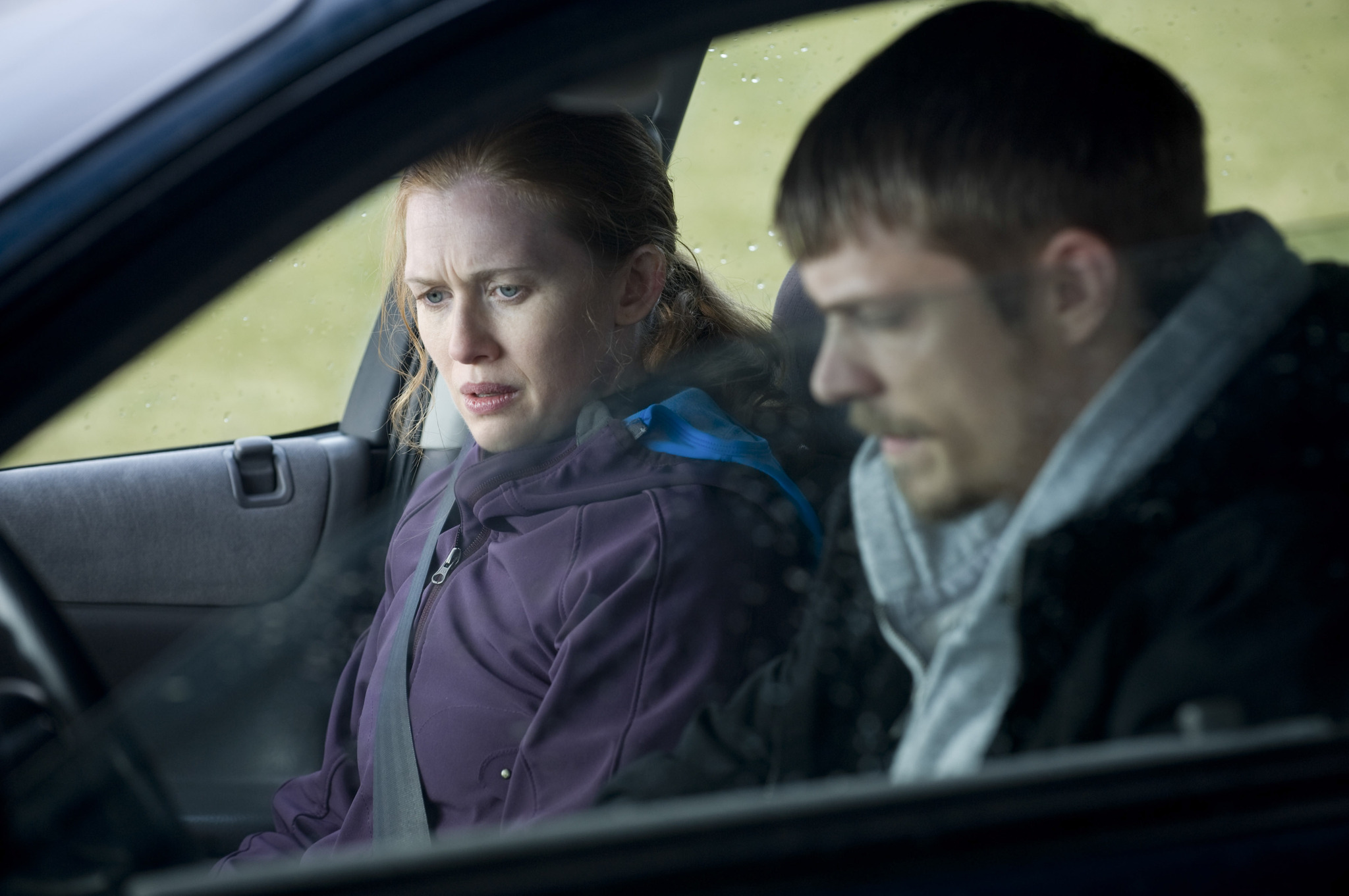 Still of Mireille Enos and Joel Kinnaman in The Killing