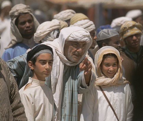 Still of Richard Romanus, Biana Tamimi and Patrick Elyas in The Young Black Stallion (2003)