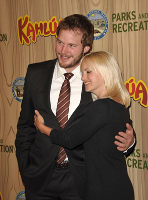 Anna Faris and Chris Pratt at event of Parks and Recreation (2009)