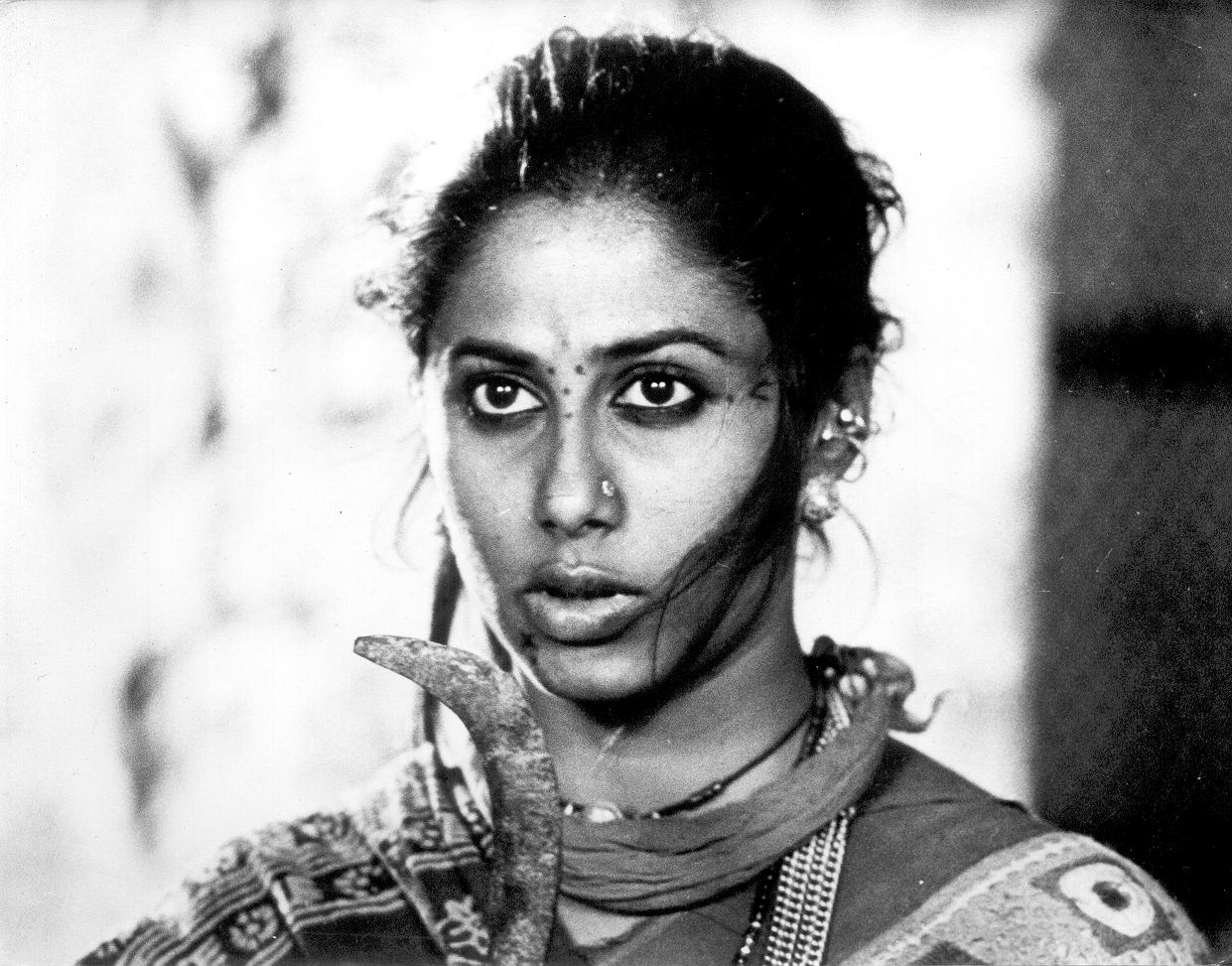 Still of Smita Patil in Mirch Masala (1987)