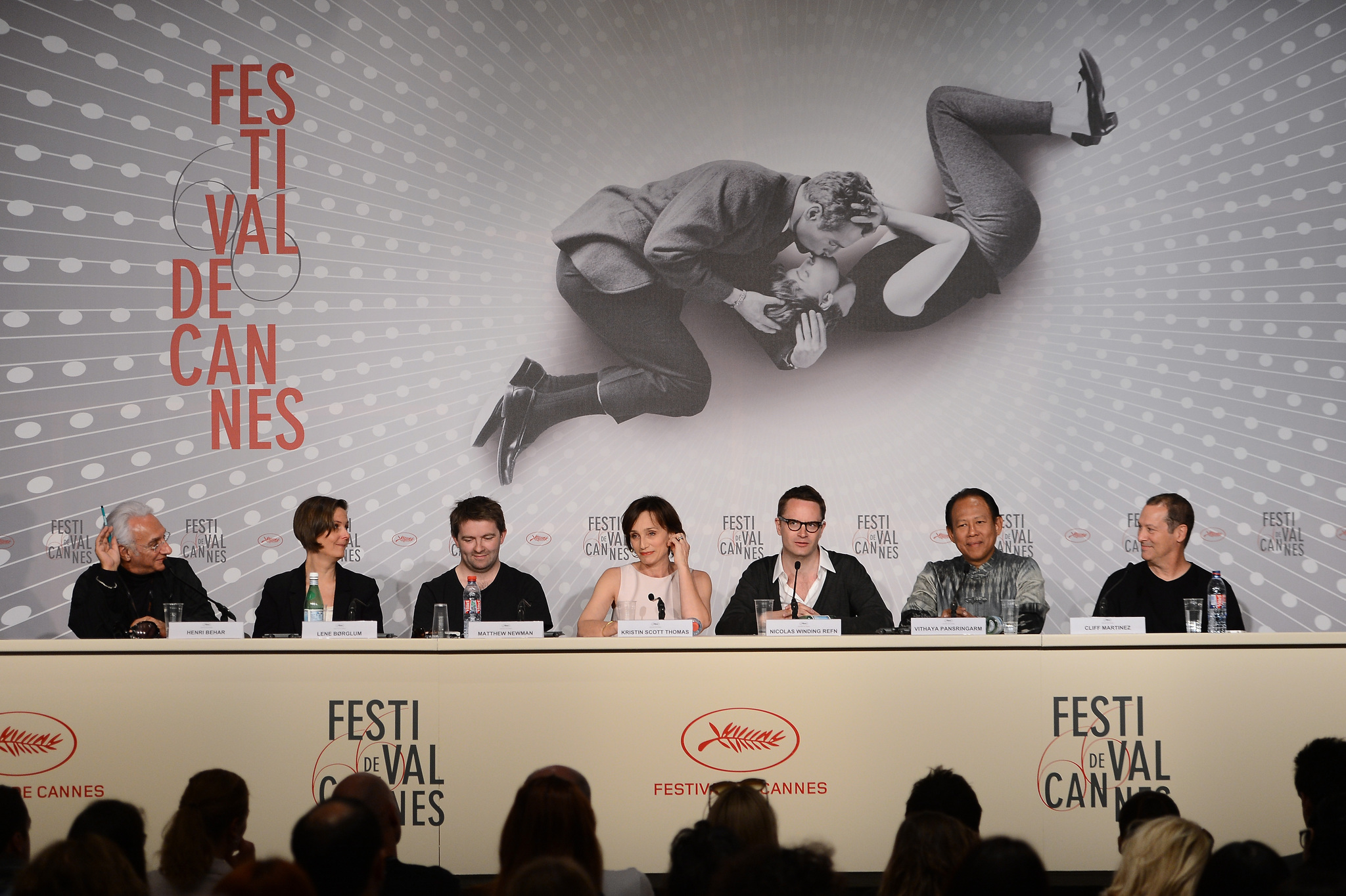 Kristin Scott Thomas, Cliff Martinez, Nicolas Winding Refn, Lene Børglum, Matthew Newman and Vithaya Pansringarm at event of Atleidzia tik Dievas (2013)