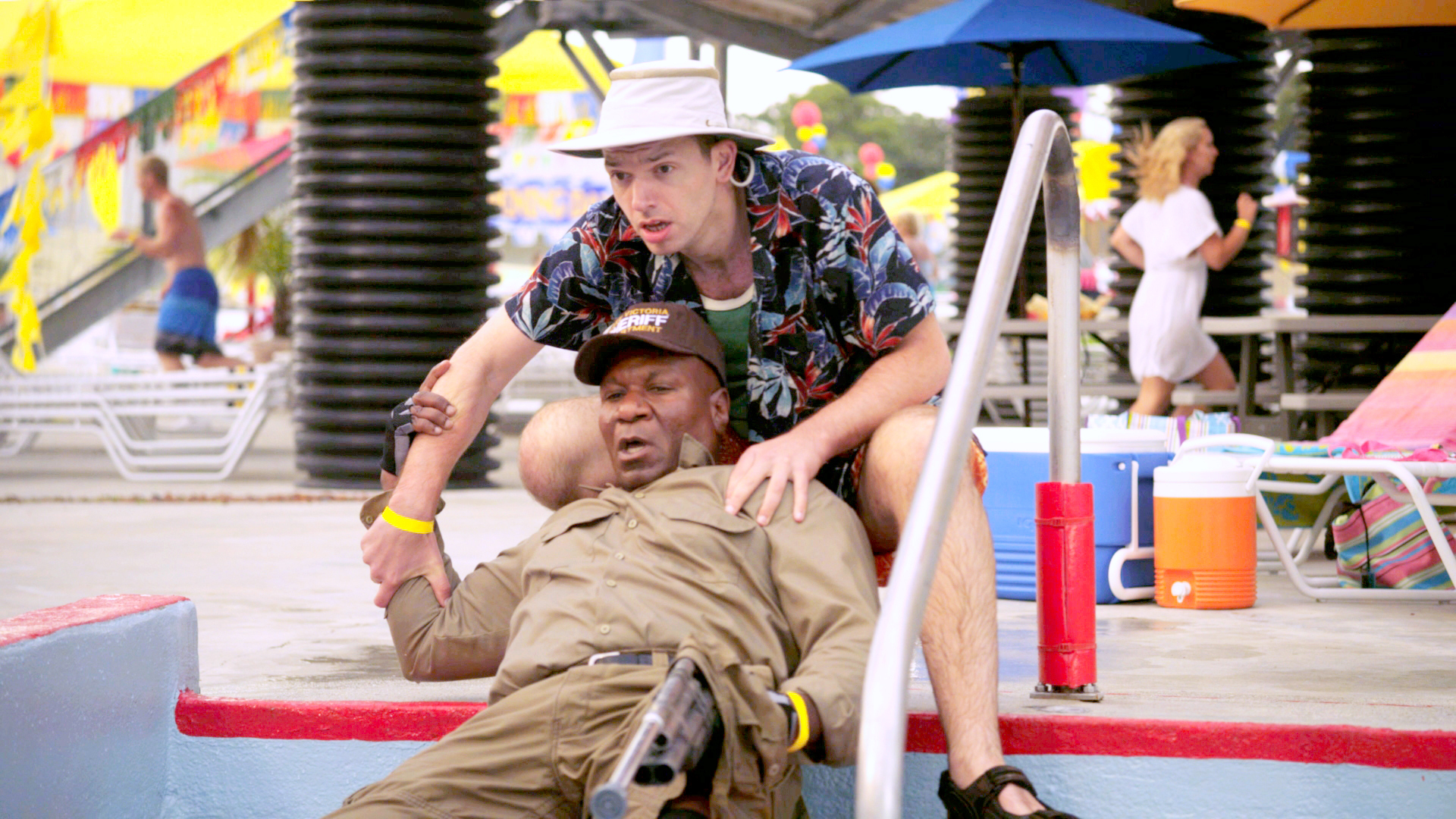 Still of Ving Rhames and Paul Scheer in Piranha 3DD (2012)