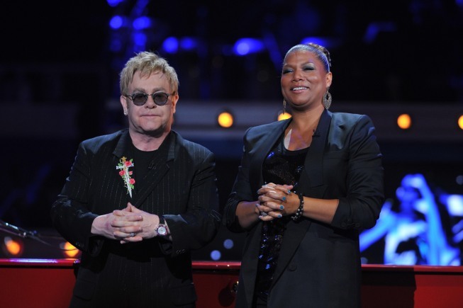 Still of Queen Latifah and Elton John in American Idol: The Search for a Superstar (2002)