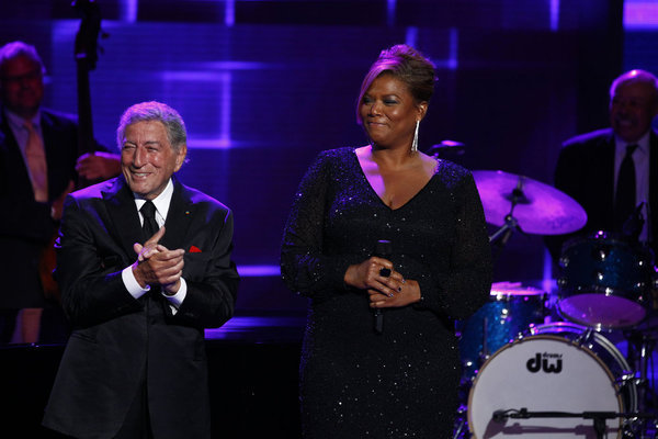 Still of Queen Latifah and Tony Bennett in America's Got Talent (2006)