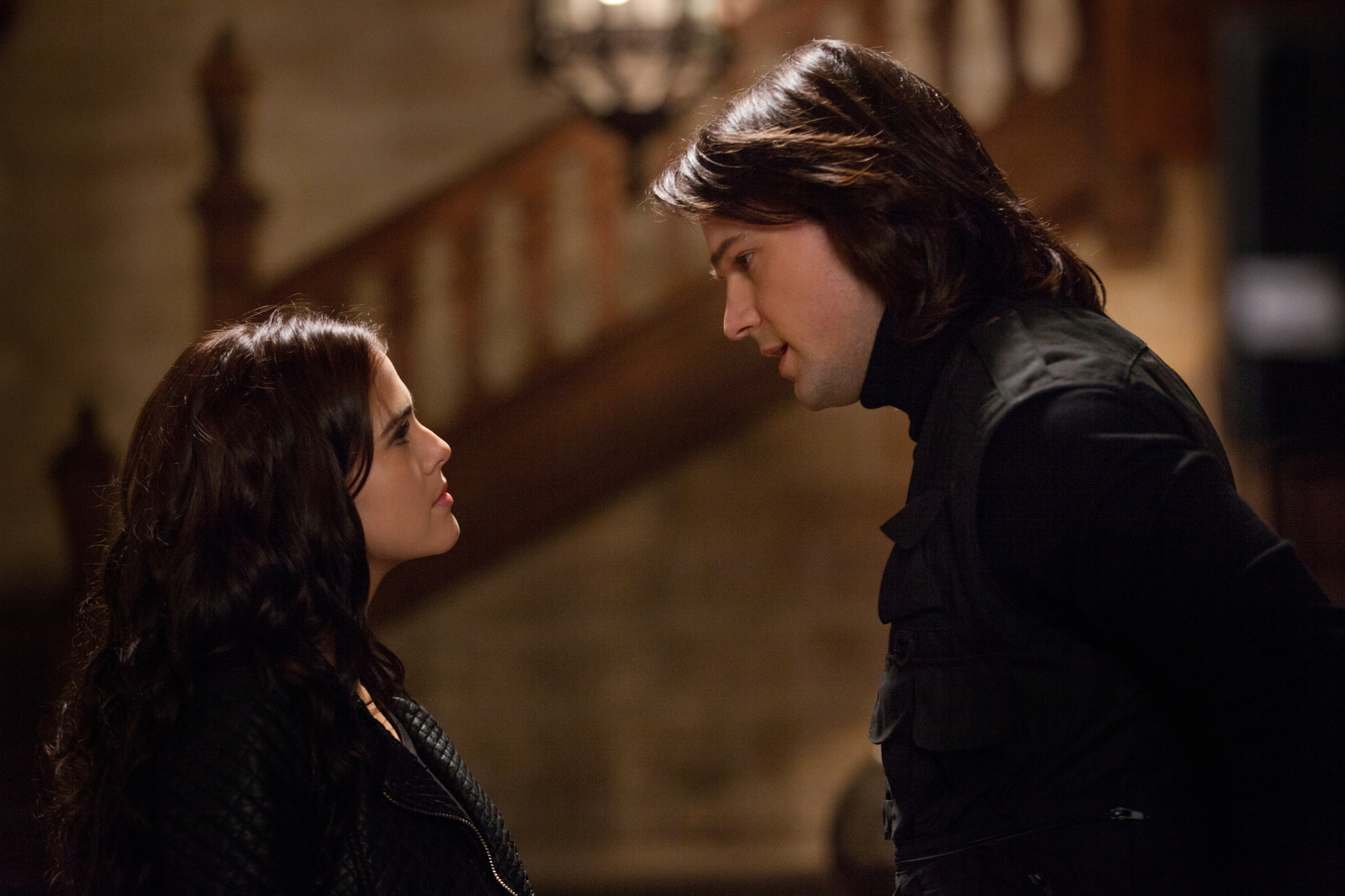 Still of Cameron Monaghan and Zoey Deutch in Vampire Academy (2014)