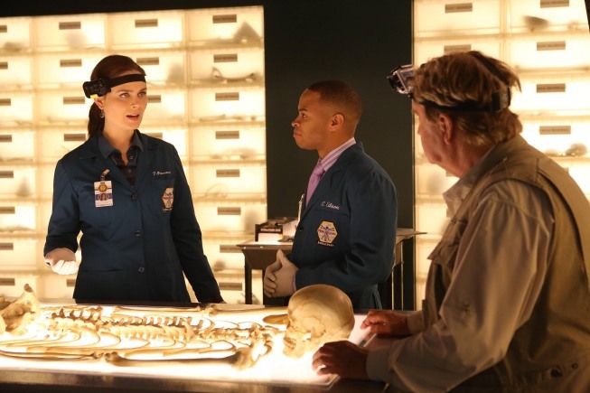 Still of Eugene Byrd, Emily Deschanel and Dave Thomas in Kaulai (2005)