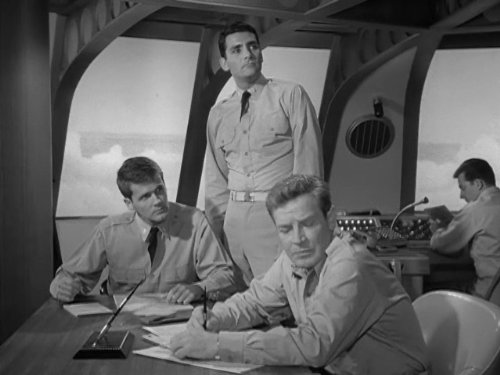 Still of Richard Basehart, Robert Dowdell and David Hedison in Voyage to the Bottom of the Sea (1964)