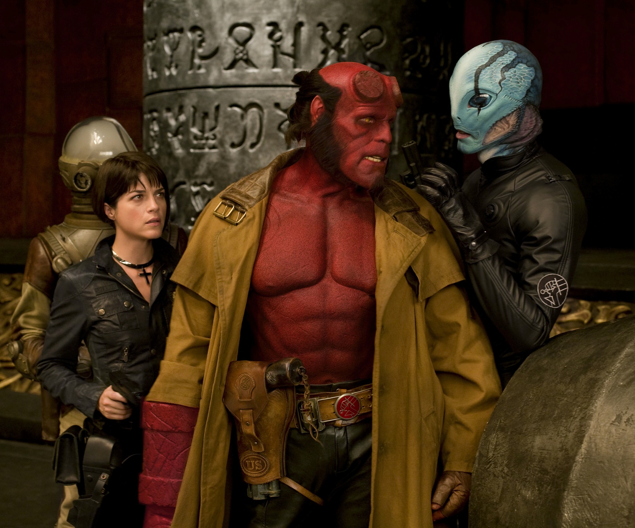 Still of Ron Perlman, Selma Blair and Doug Jones in Hellboy II: The Golden Army (2008)