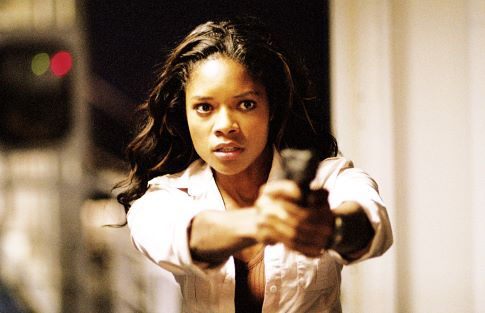 Still of Naomie Harris in After the Sunset (2004)