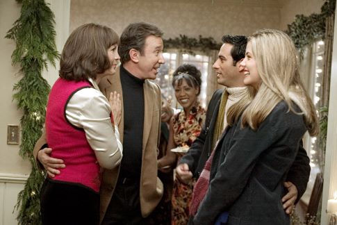 Still of Jamie Lee Curtis, Tim Allen, René Lavan and Julie Gonzalo in Christmas with the Kranks (2004)