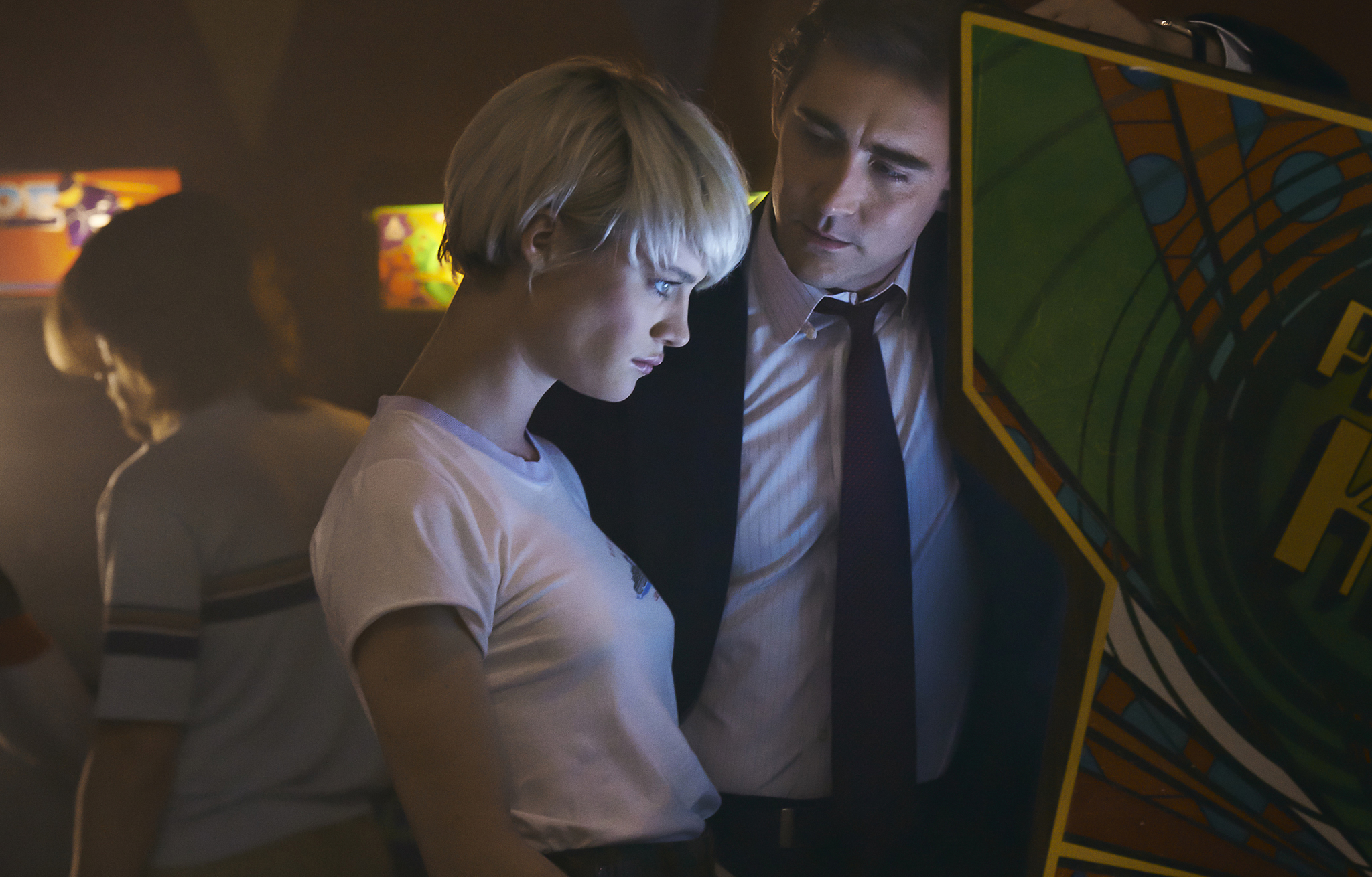 Still of Lee Pace and Mackenzie Davis in Halt and Catch Fire (2014)