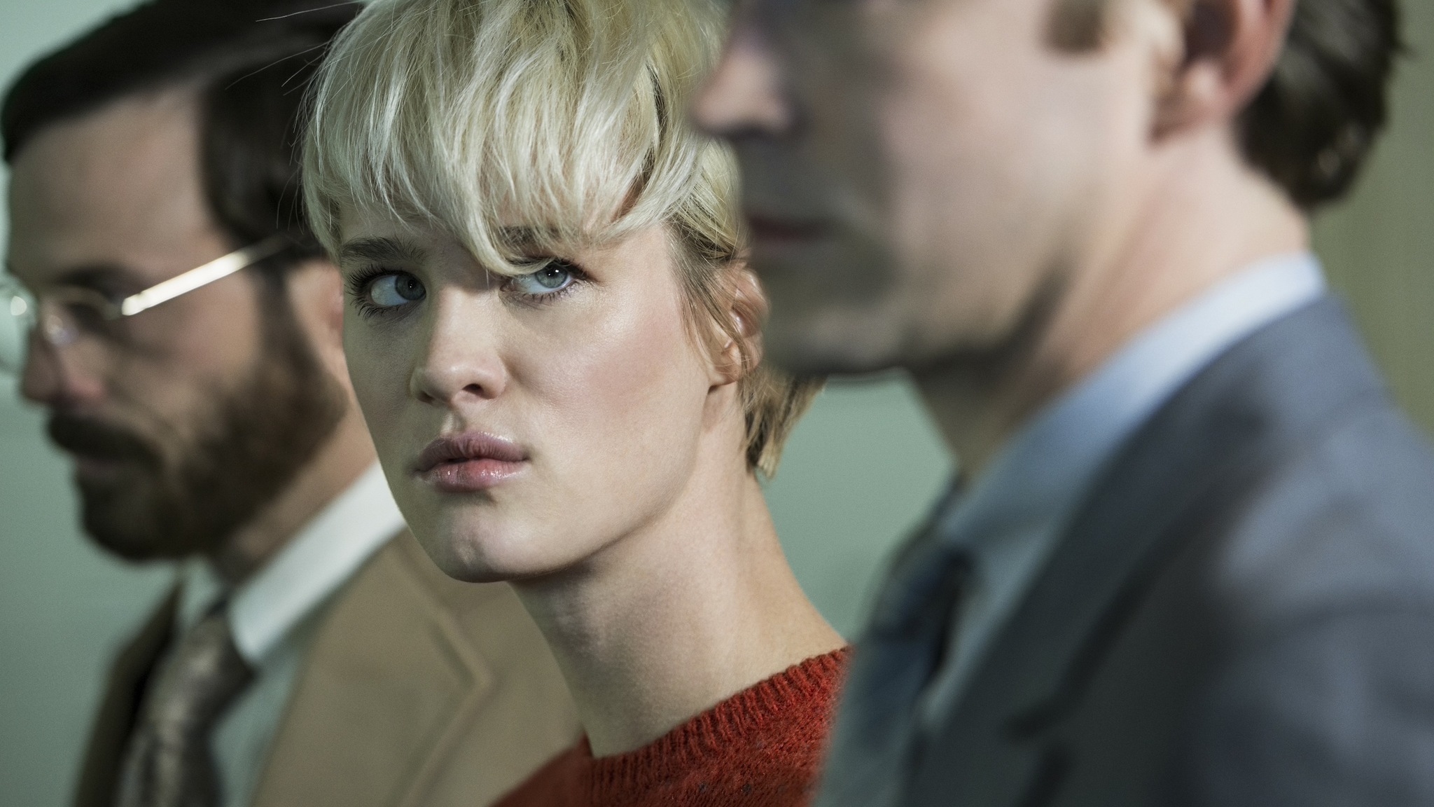 Still of Scoot McNairy, Lee Pace and Mackenzie Davis in Halt and Catch Fire (2014)