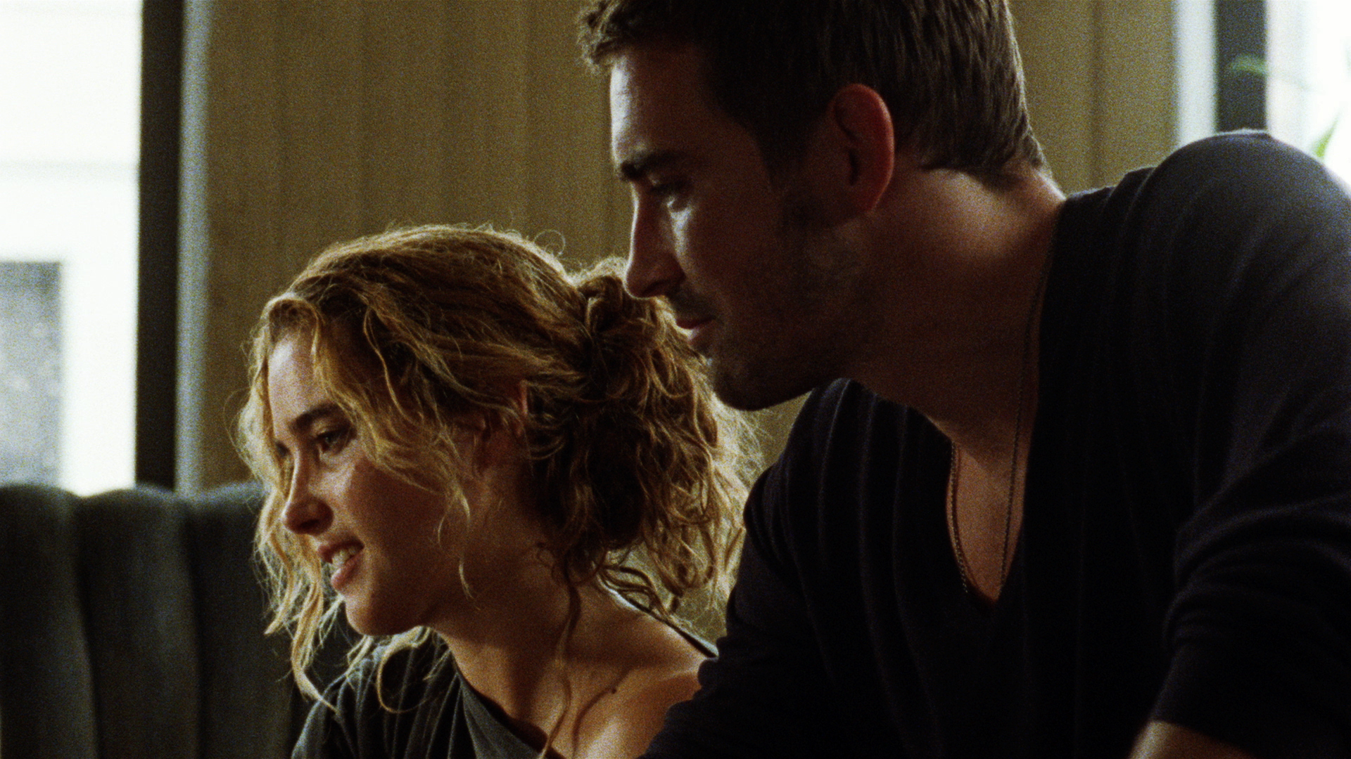 Still of Vahina Giocante and Lee Pace in 30 sirdies duziu (2012)