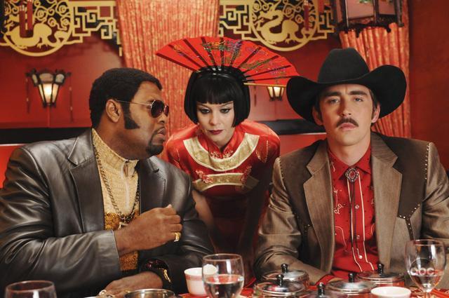 Still of Anna Friel, Chi McBride and Lee Pace in Pushing Daisies (2007)