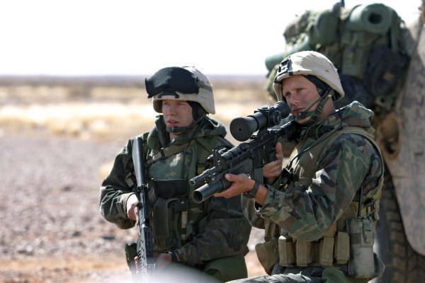 Still of Alexander Skarsgård and Stark Sands in Generation Kill (2008)