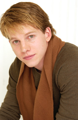 Stark Sands at event of Die, Mommie, Die! (2003)