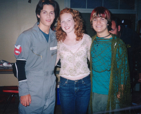 Right to left - Josh Wise, Erin Mackey, and Penn Badgley on the set of 
