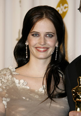 Eva Green at event of The 79th Annual Academy Awards (2007)