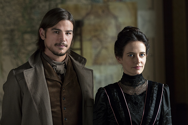 Still of Josh Hartnett and Eva Green in Penny Dreadful (2014)