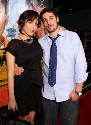 Jason Biggs and Jenny Mollen at event of Harold & Kumar Escape from Guantanamo Bay (2008)