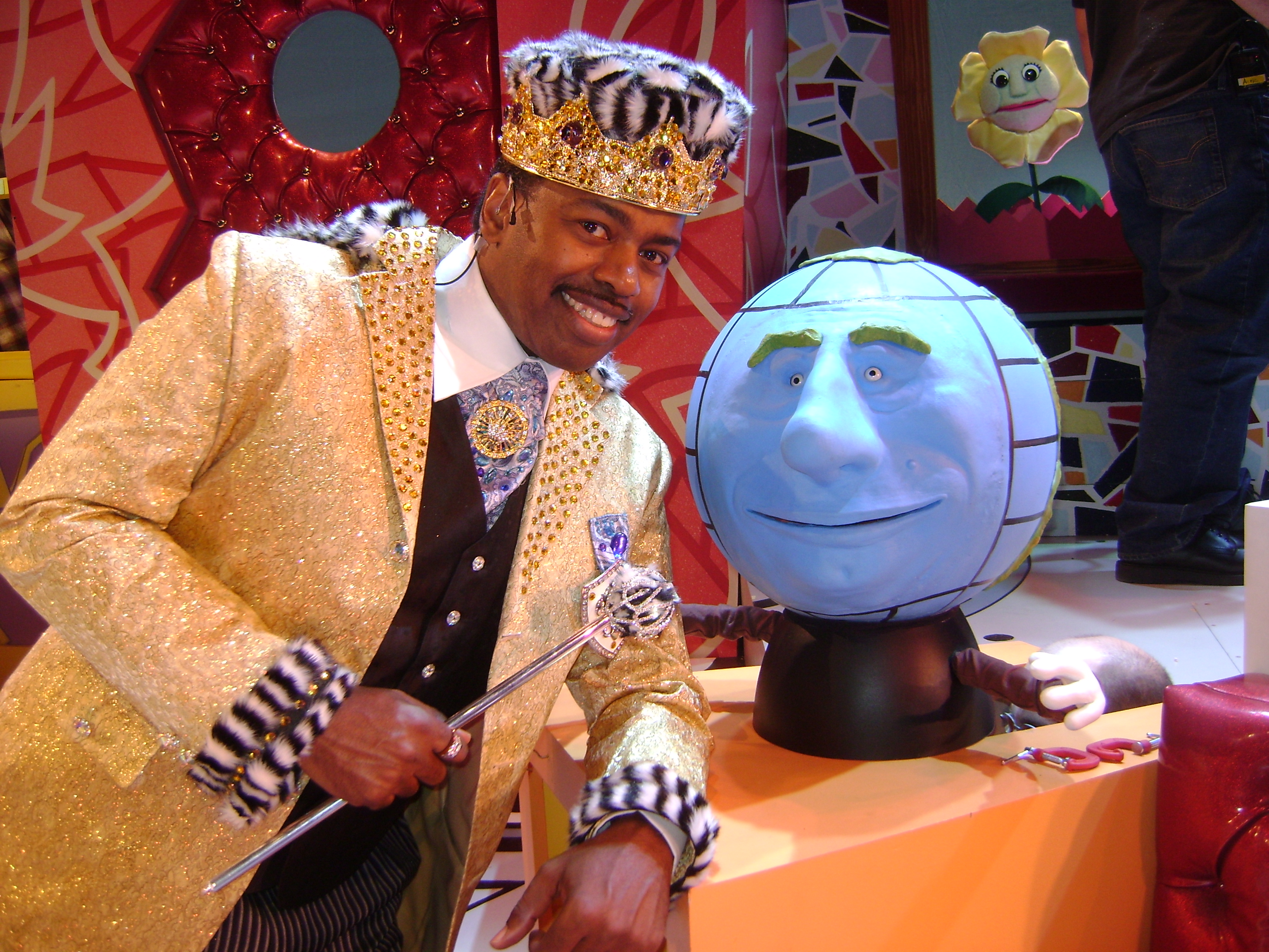 Lance Roberts as The King of Cartoons and the voice of Globey in The Peewee Herman Show Live in LA