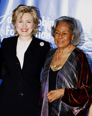 Hillary Clinton and Rachel Robinson