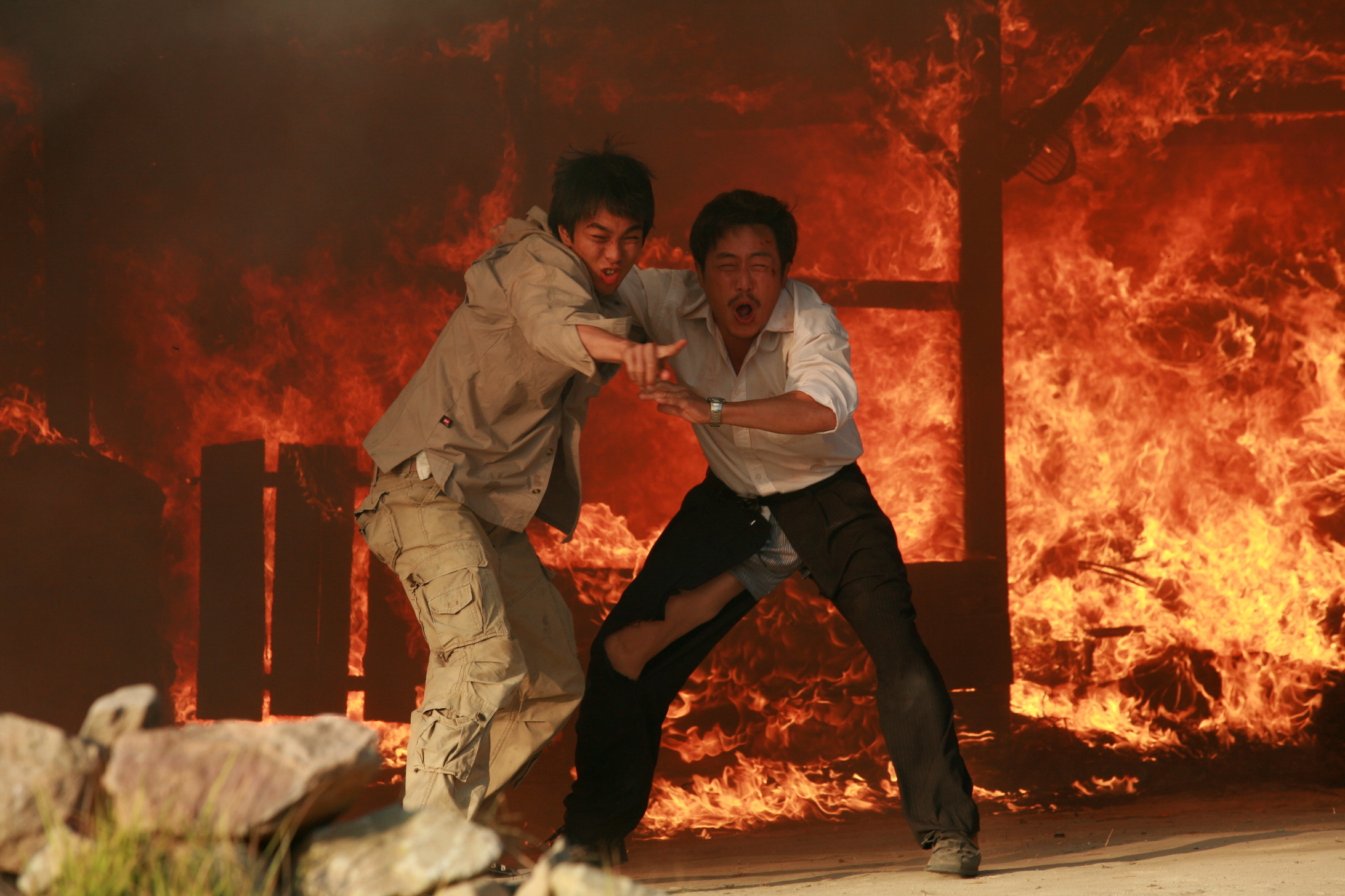 Still of Mun-shik Lee and Kyu-han Lee in Mapado 2 (2007)