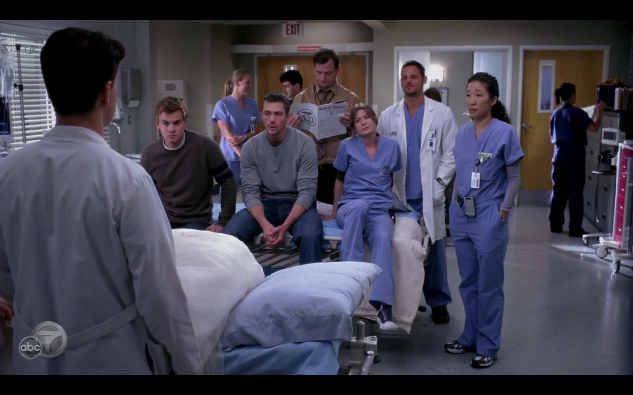 Tommy Dewey, Ellen Pompeo, Justin Chambers and Sandra Oh in Grey's Anatomy