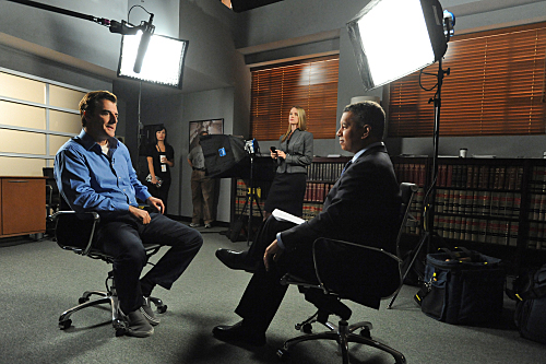 Still of Chris Noth and Russ Mitchell in The Good Wife (2009)