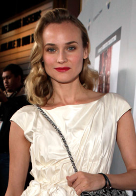 Diane Kruger at event of Negarbingi sunsnukiai (2009)