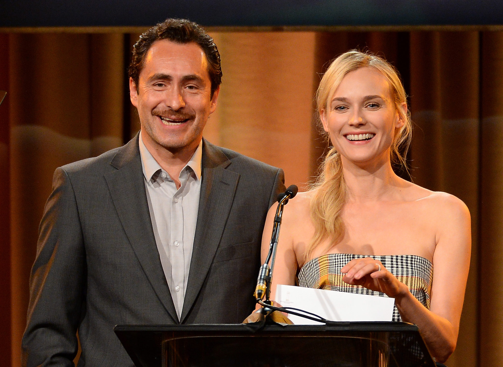 Demian Bichir and Diane Kruger